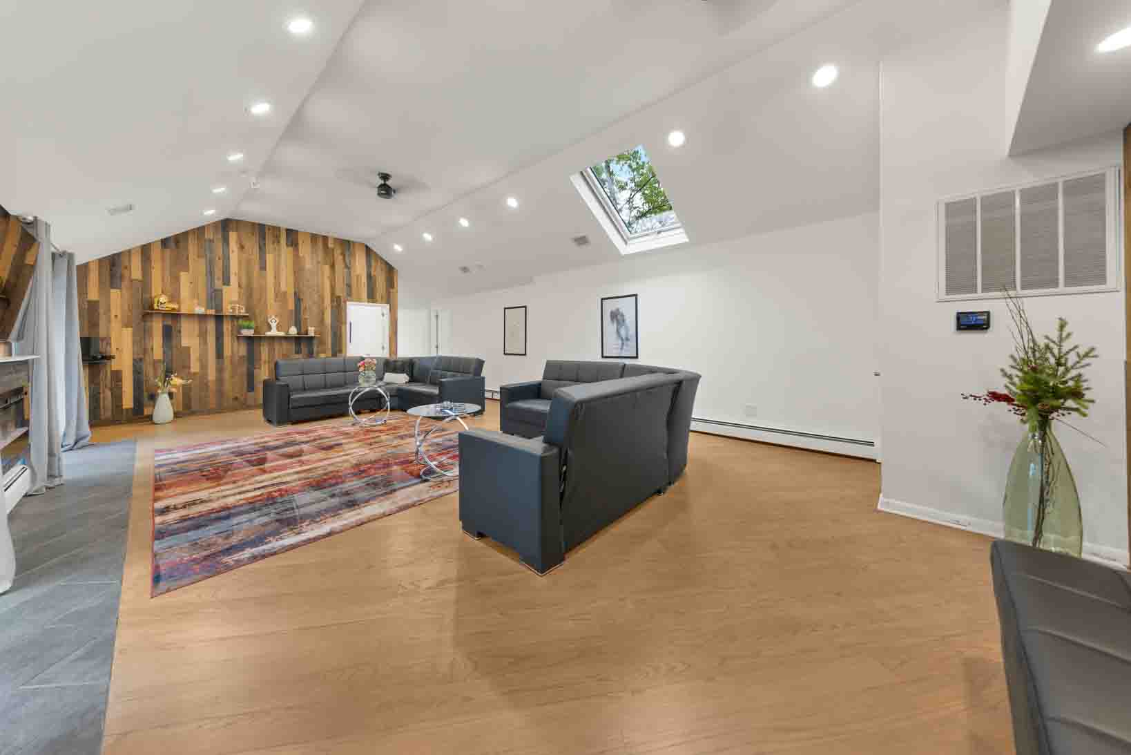 Photo 8